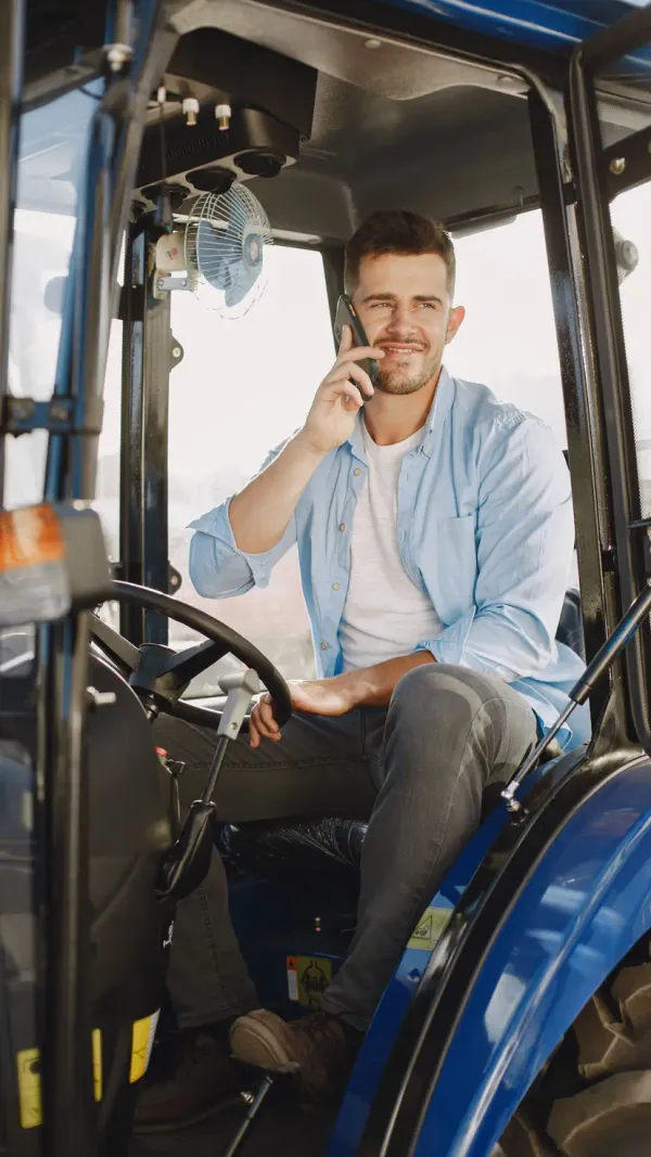 Contacts: Your Suppliers and Buyers, in One Place mobile